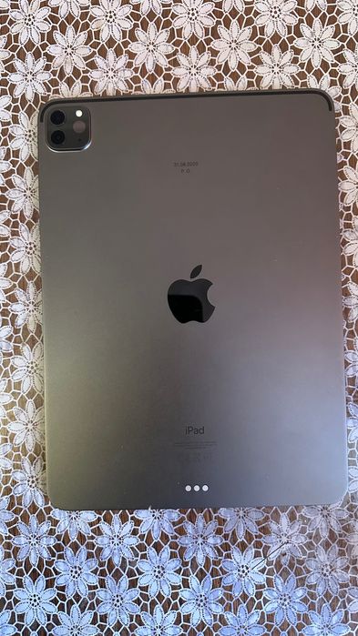 ipad pro 11" 2020 року
