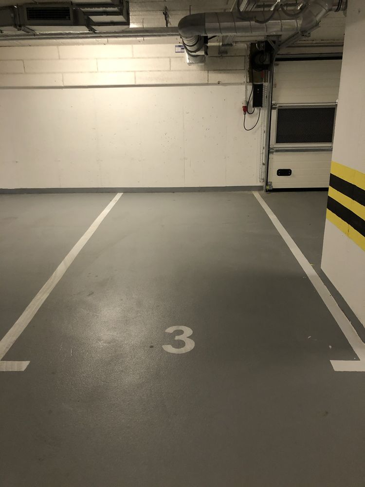 Miejsce parkongowe  w garażu podziemnym Piastów ul. Piłsudskiego