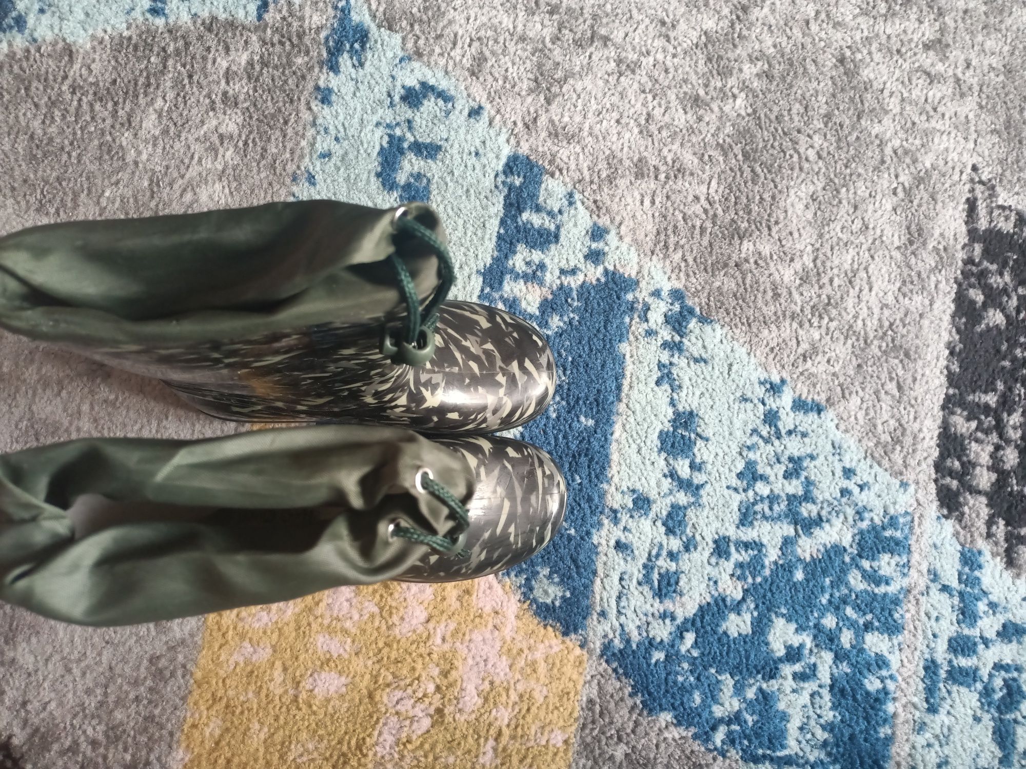 Kalosze ze ściągaczem r.32