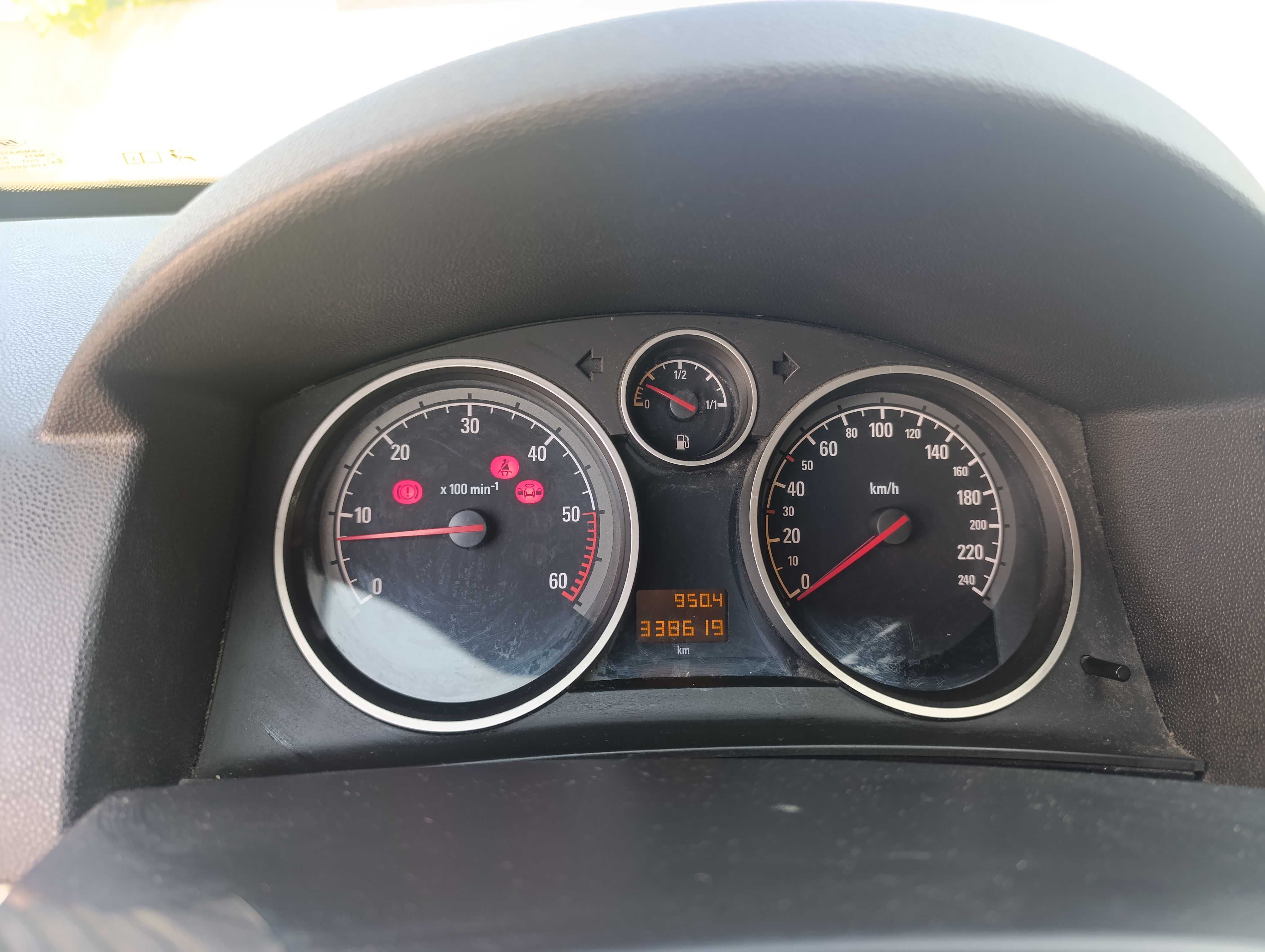 Opel Astra 1.3 CDTI