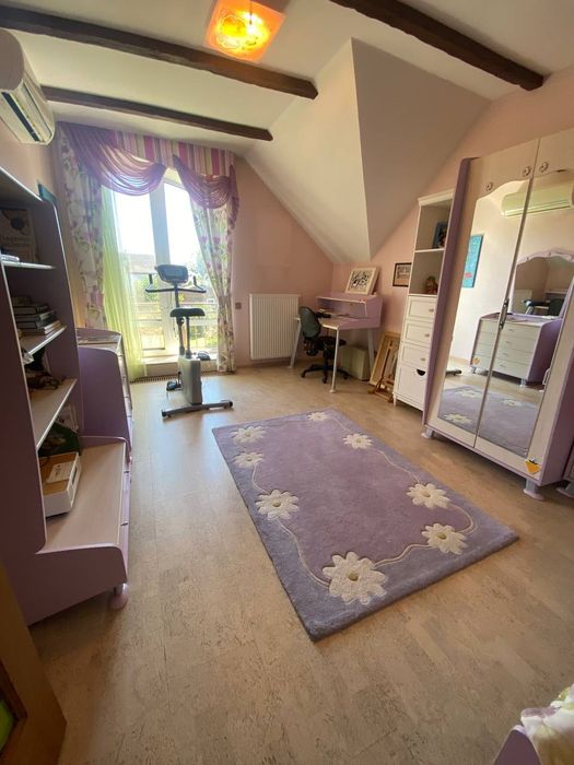 Будинок, Петрушки , id 176