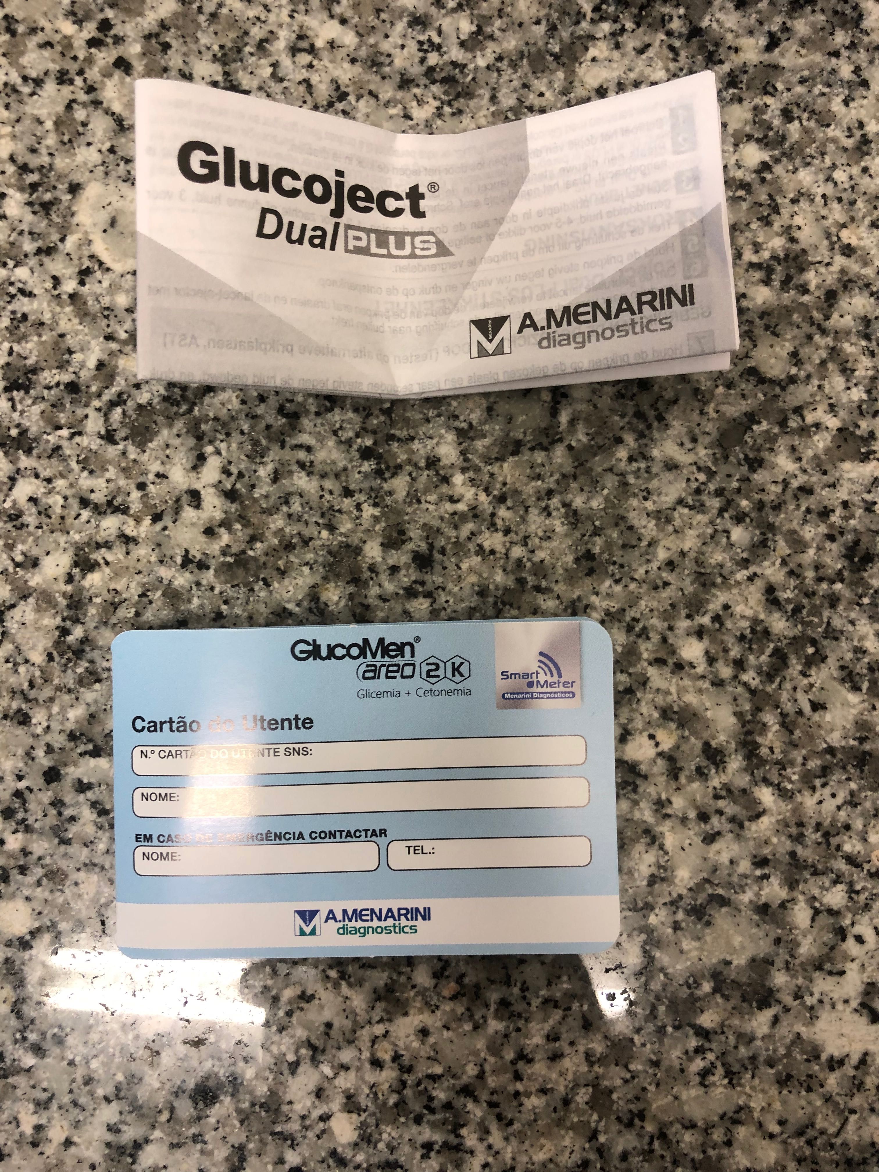Medidor de Glicose e dos Corpos Cetónicos no sangue