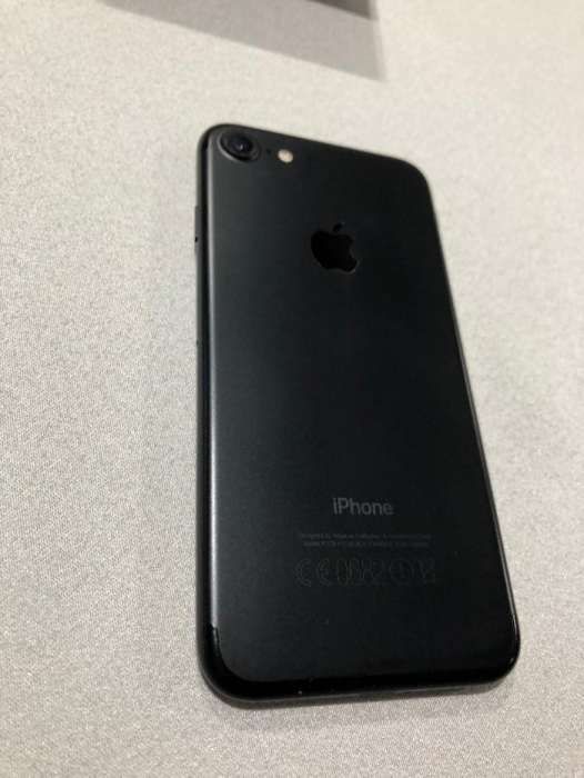 IPhone 7 32gb stan bardzo dobry