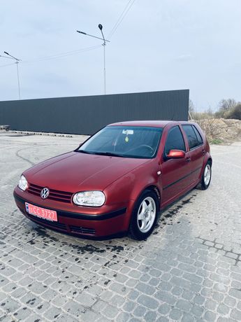 Volkswagen golf 1.4 2000р