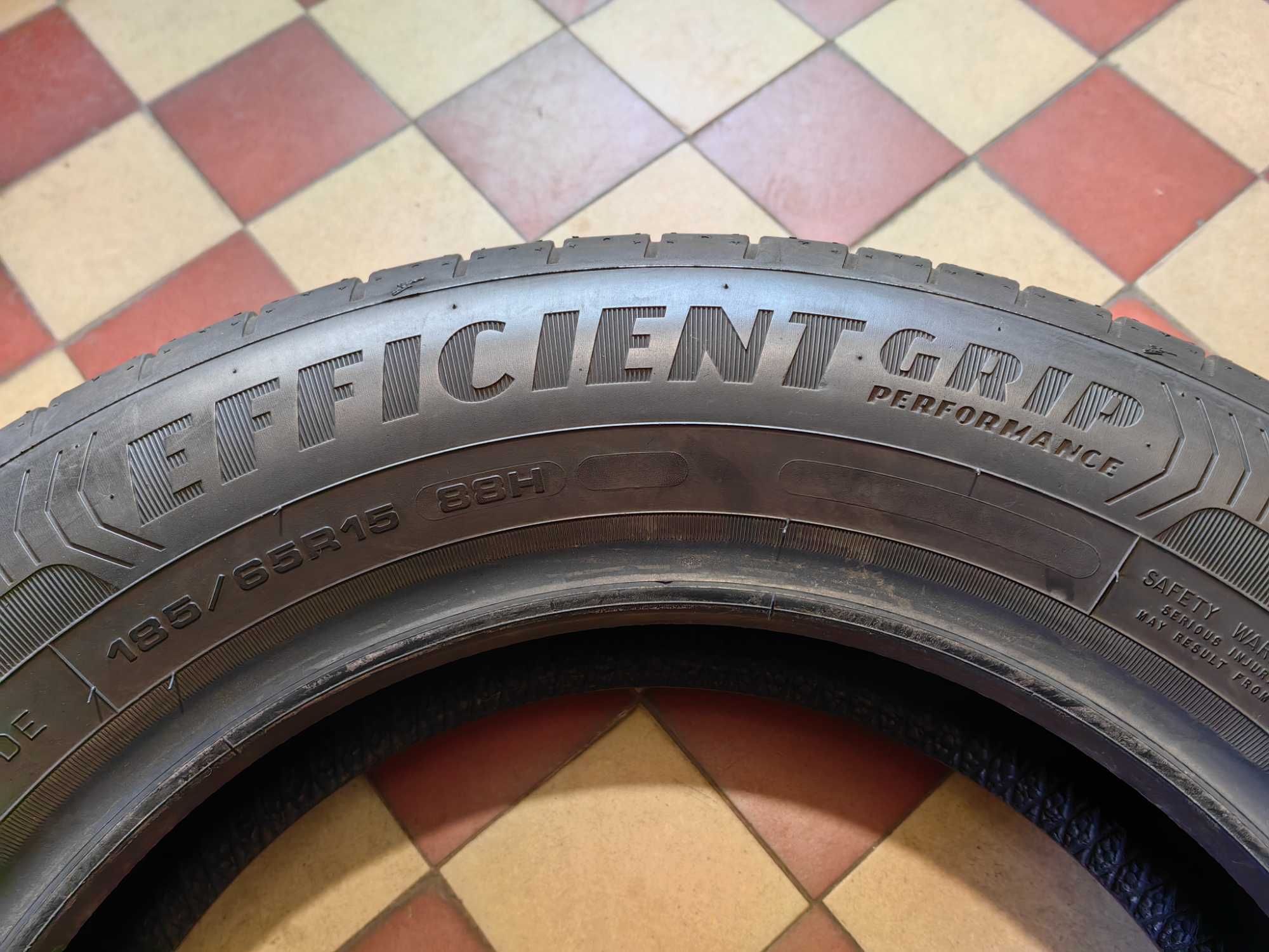 Goodyear EfficientGrip Performance 185/65R15 88H #296