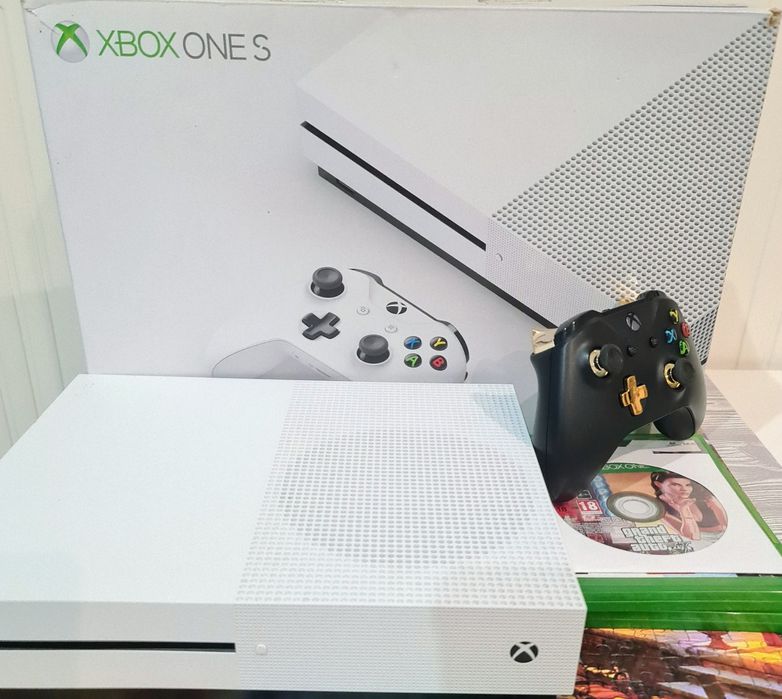 Xbox One S pad gry dysk 1Tb