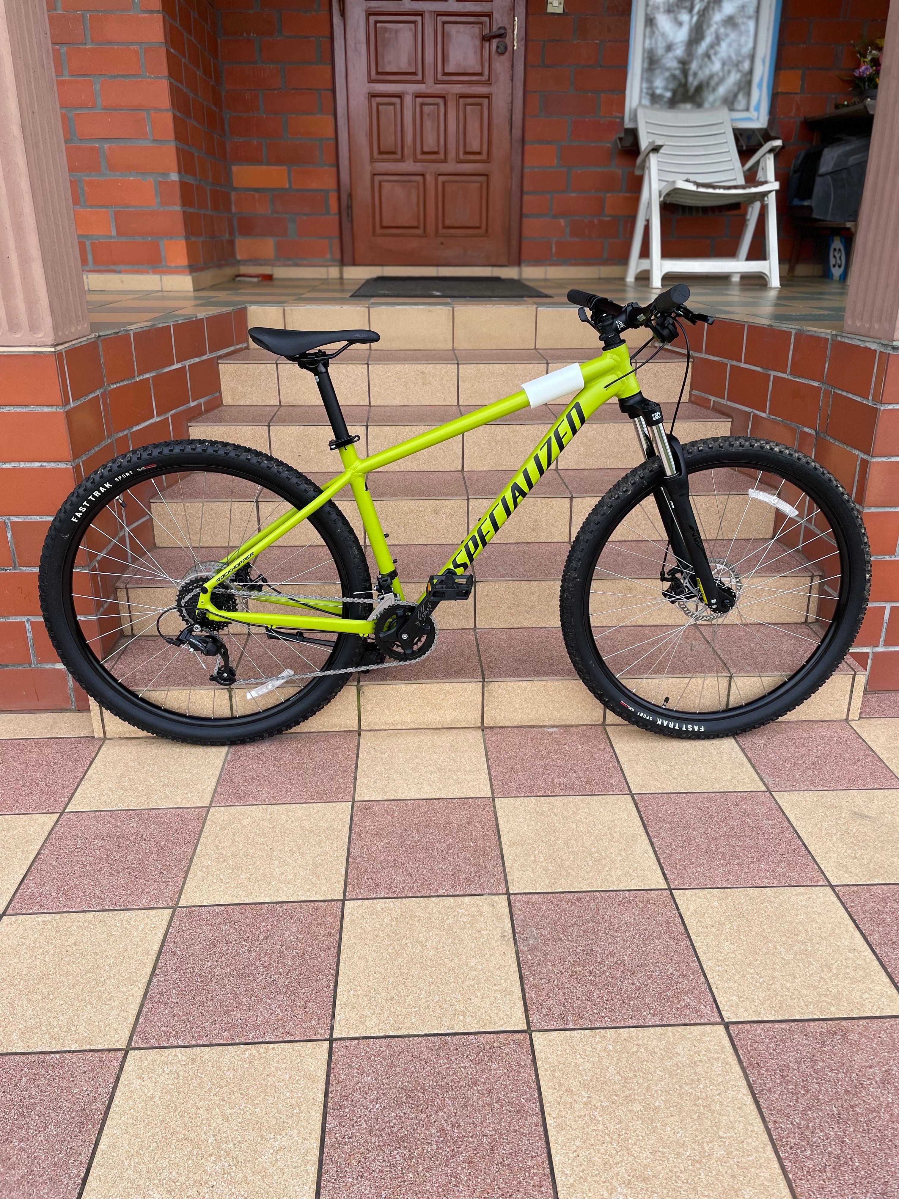 NOWY Rower MTB Specialized Rockhopper 29”