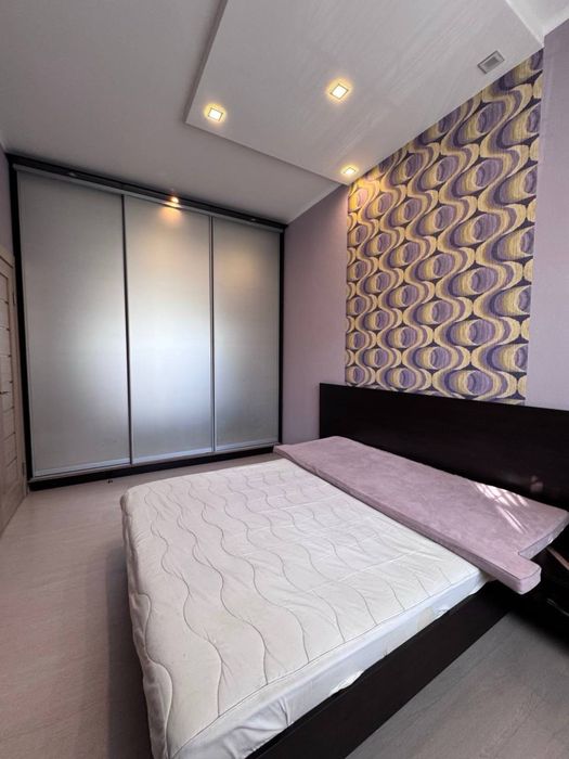 Терміновий продаж 3 х кімнатна квартира у центрі