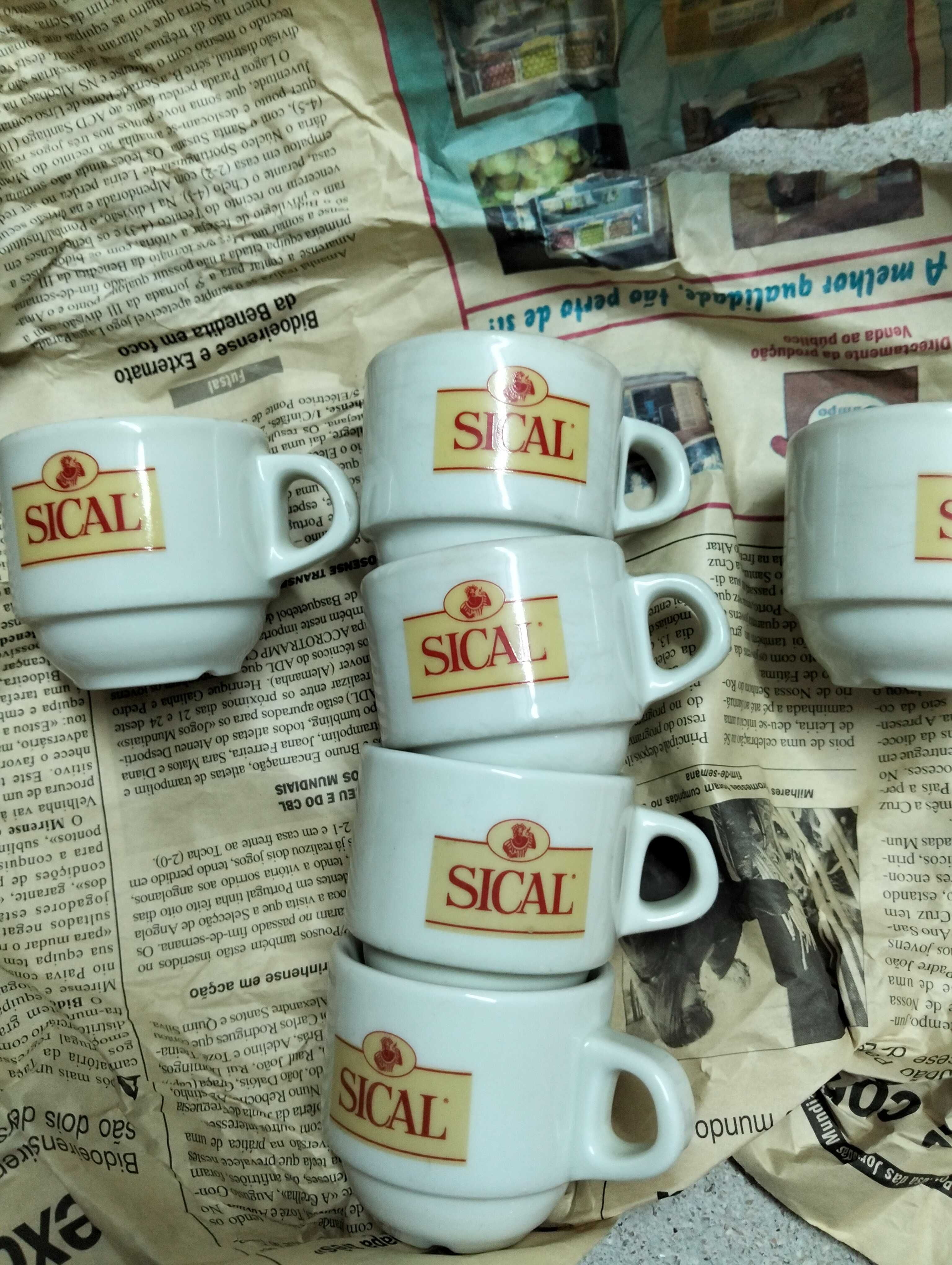 Chávenas de café