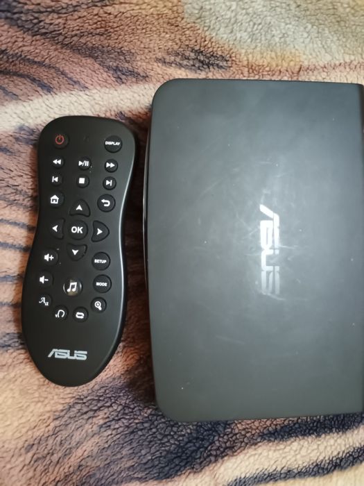HD медіа плеєр Asus HDP R1