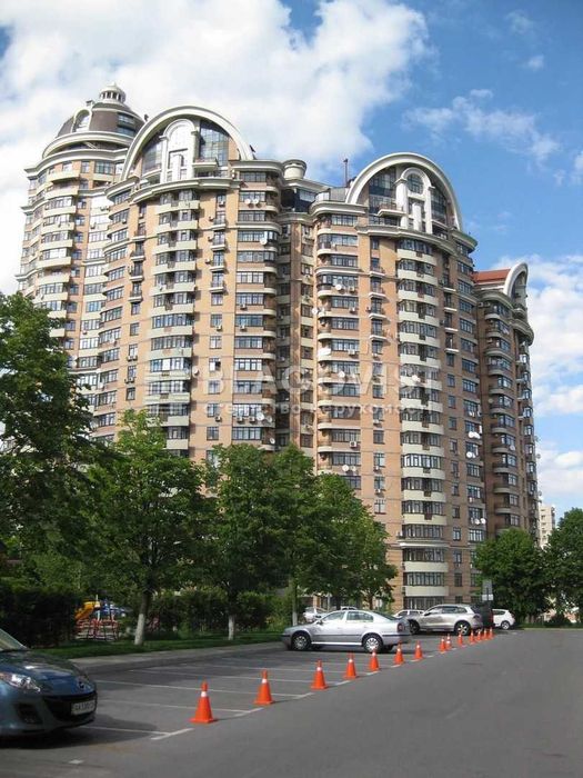 Продаж 2к.квартири 87,4 кв.м. Старонаводницька 6Б Печерськ м.Печерська