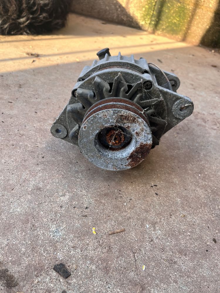 Alternador carrinha Mitsubishi L200