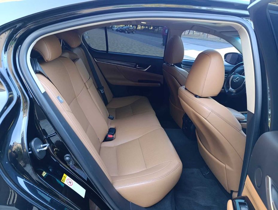 Lexus GS 350 2014 року 3.5 л. /бензин