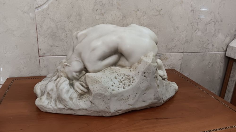 Estatua rodin Andrómeda