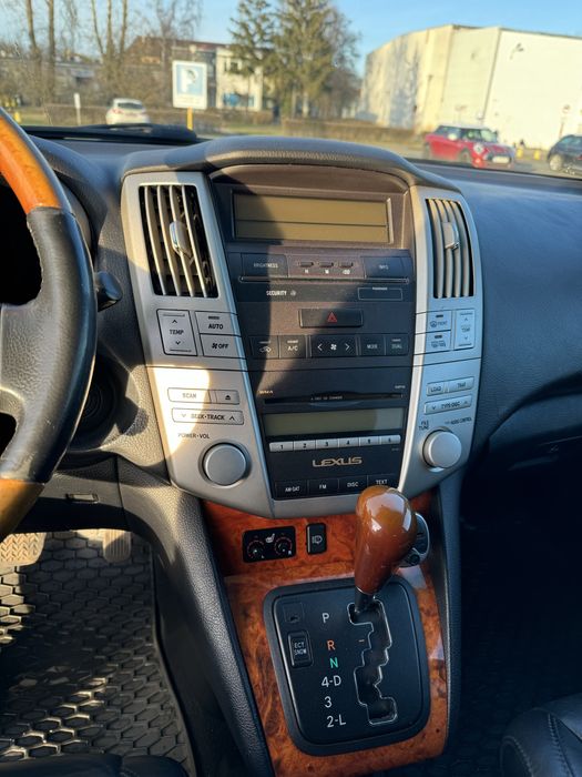 GAZ benzina 133.000mil Bogata wersja