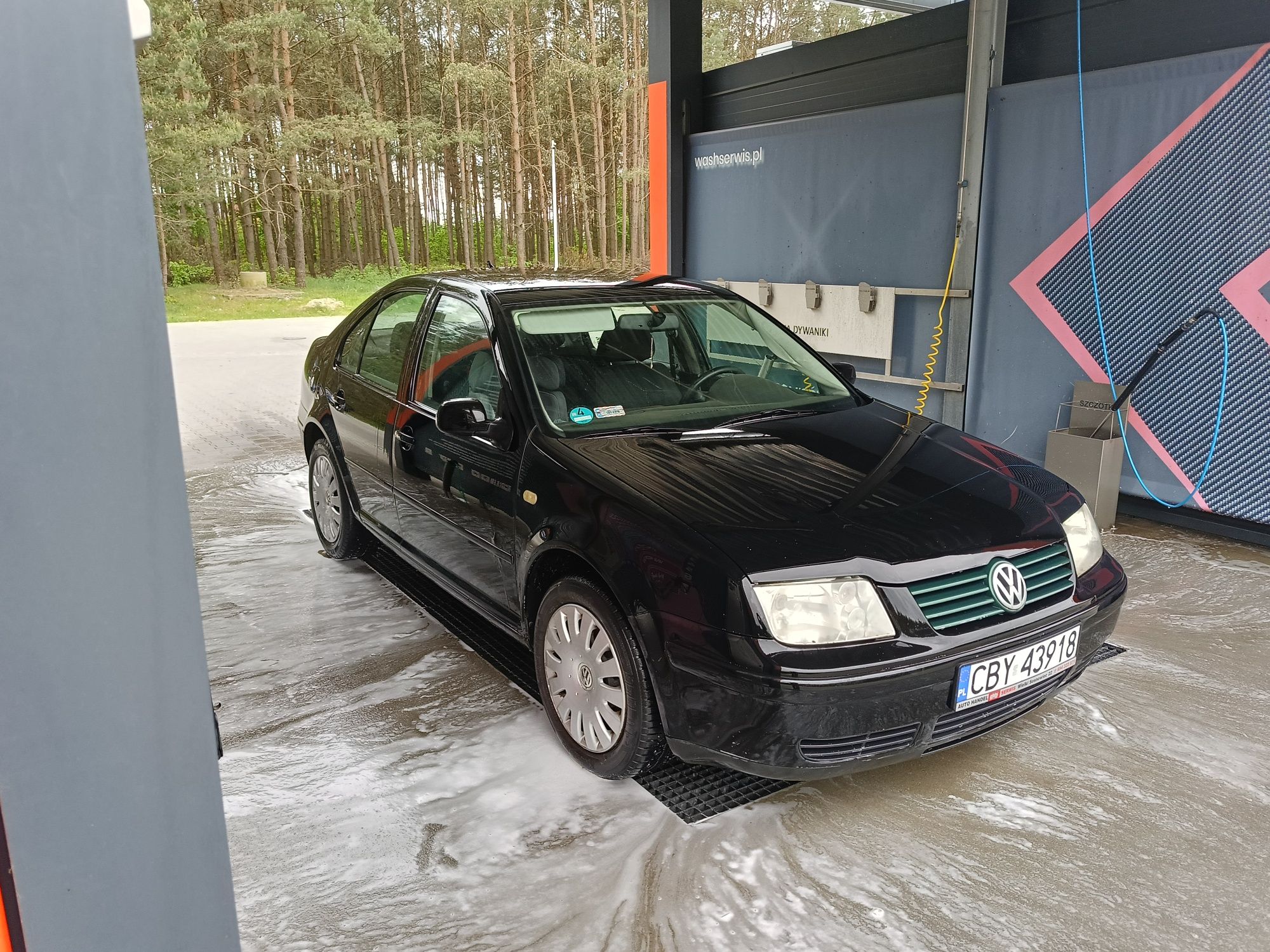 VW BORA  1.6 sprawne