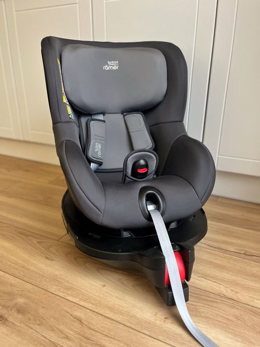 fotelik Britax römer Dualfix M i-size