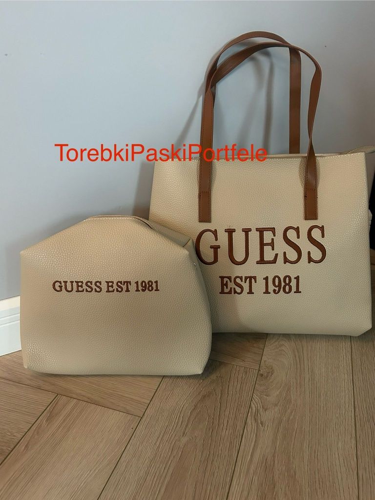 Nowy zestaw torebek Guess.