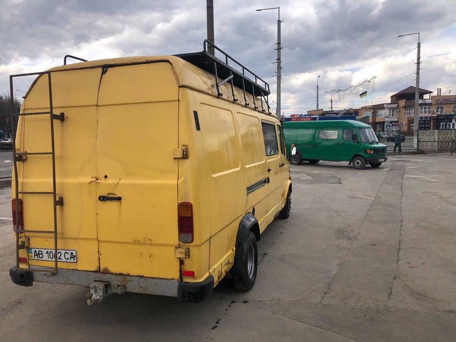 Автобус Mersedes-Bens 410