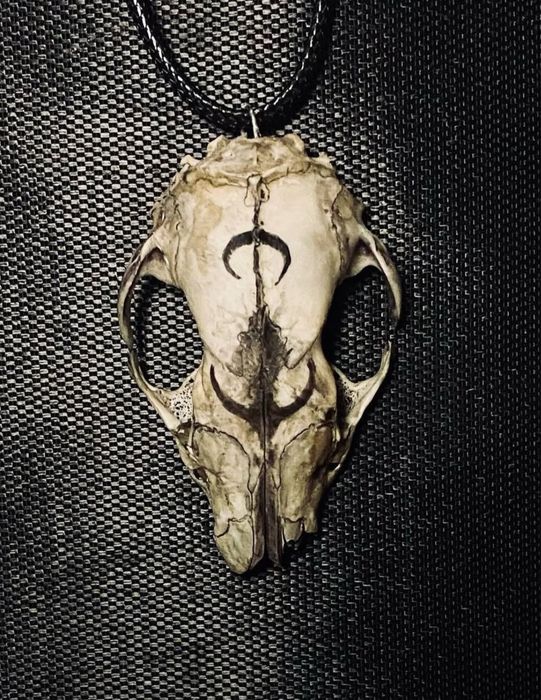 кулон готичний - череп їжачка