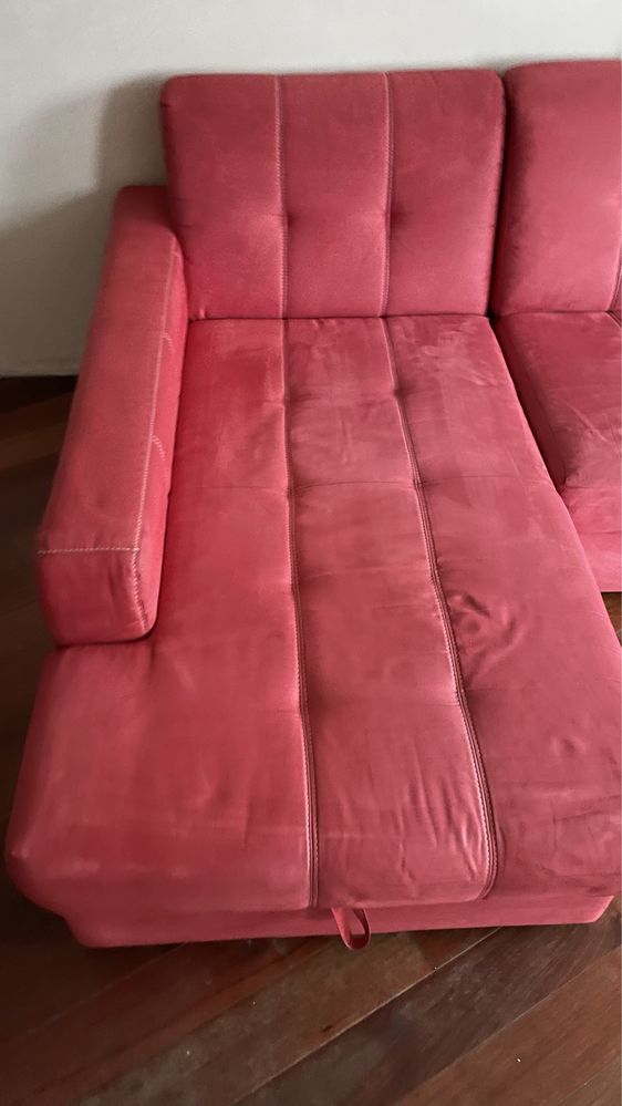 Narożnik kanapa sofa czerwona malinowa z funkcją spania szezlągiem BRW