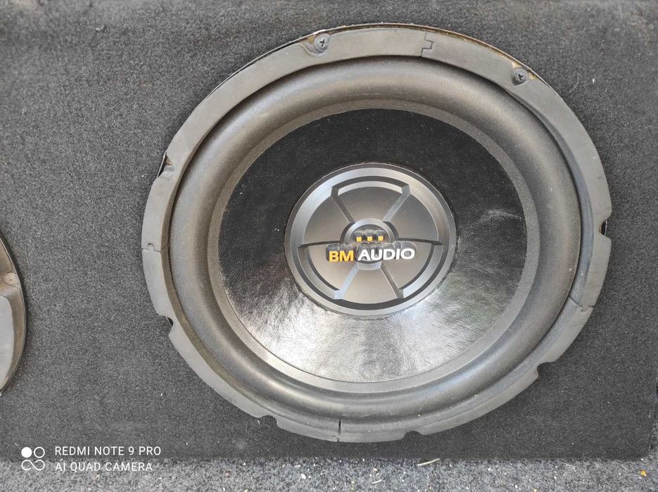 Продам автомобільний сабвуфер