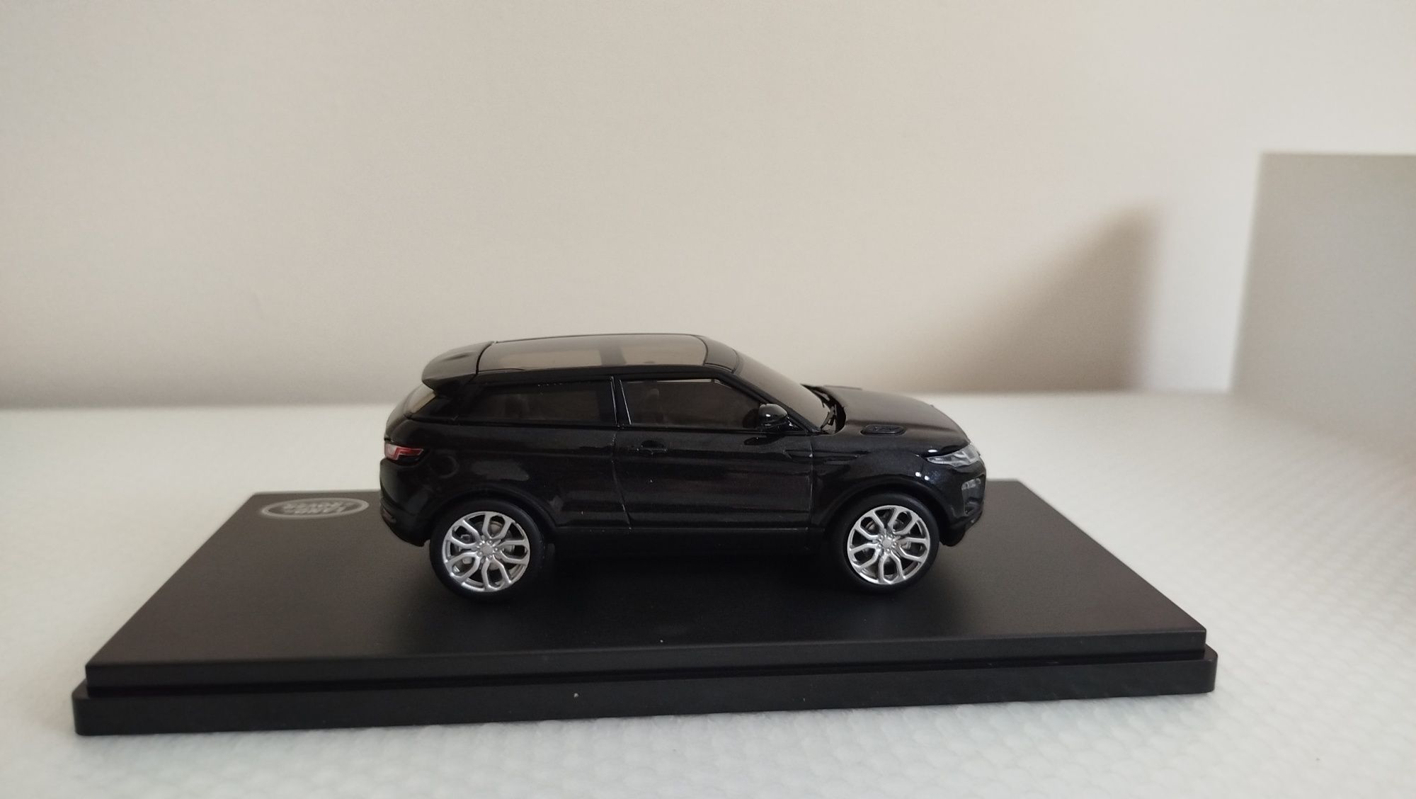Miniatura Range Rover Evoque 1/43 Nova