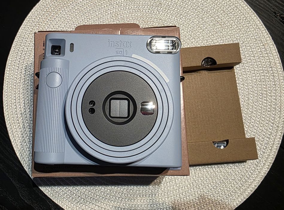 Aparat instax Square SQ 1