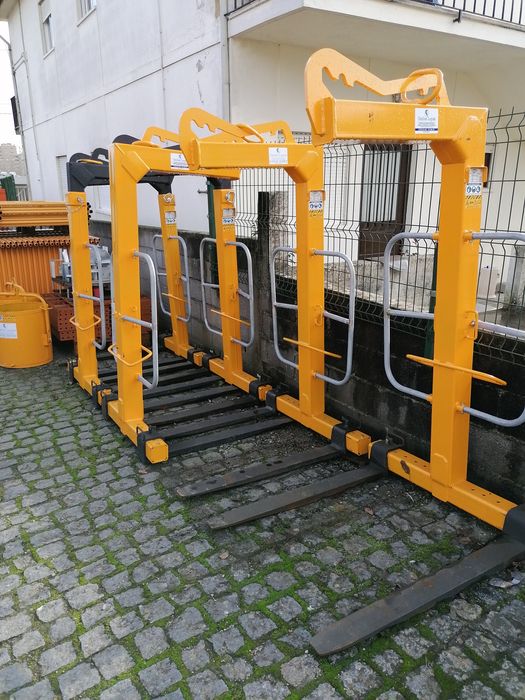 Porta paletes grua 2000kg regulável e extensível