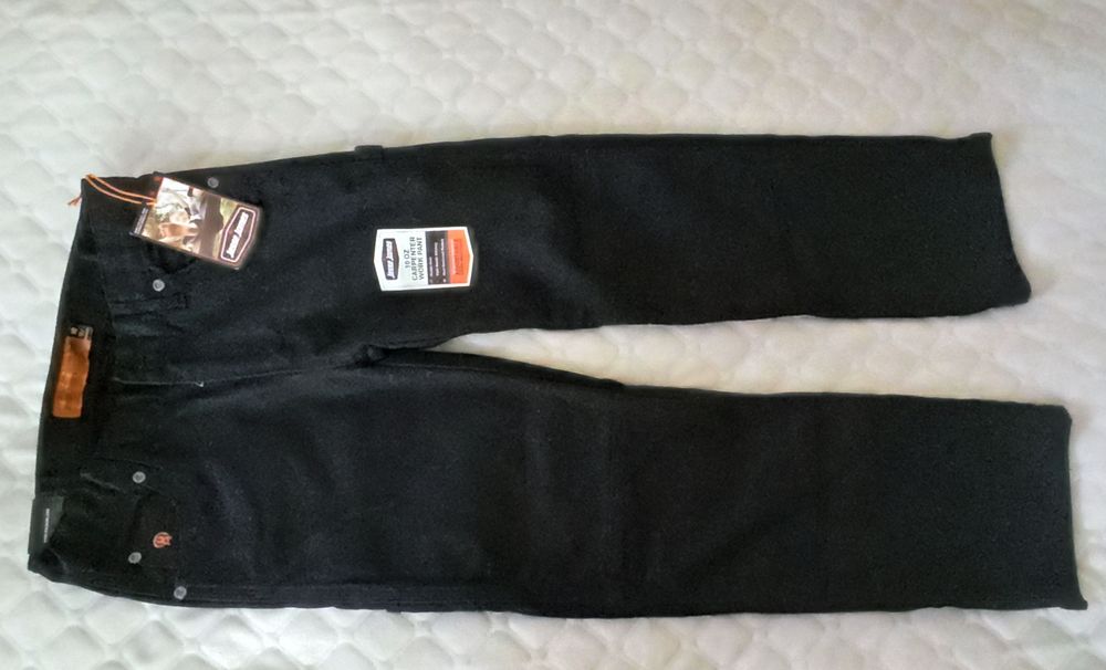 Брюки дитячі, нові, унісекс