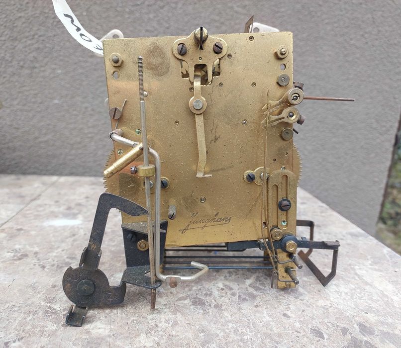 M078 Mechanizm starego zegara bufetowego Junghans kominkowego wskazówk