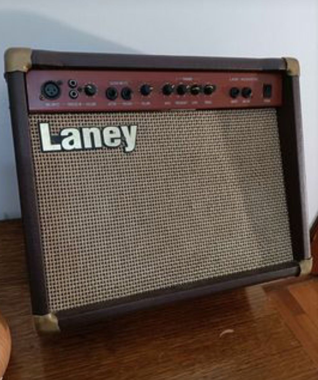 Laney  Amplificador Acústico