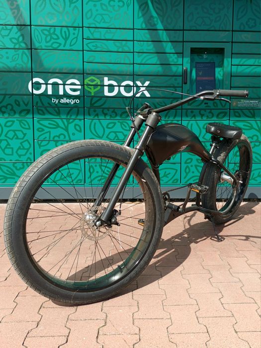 Extremalny superduży rower  Custom Stretch Cruiser e'Bike ready 29x3.0