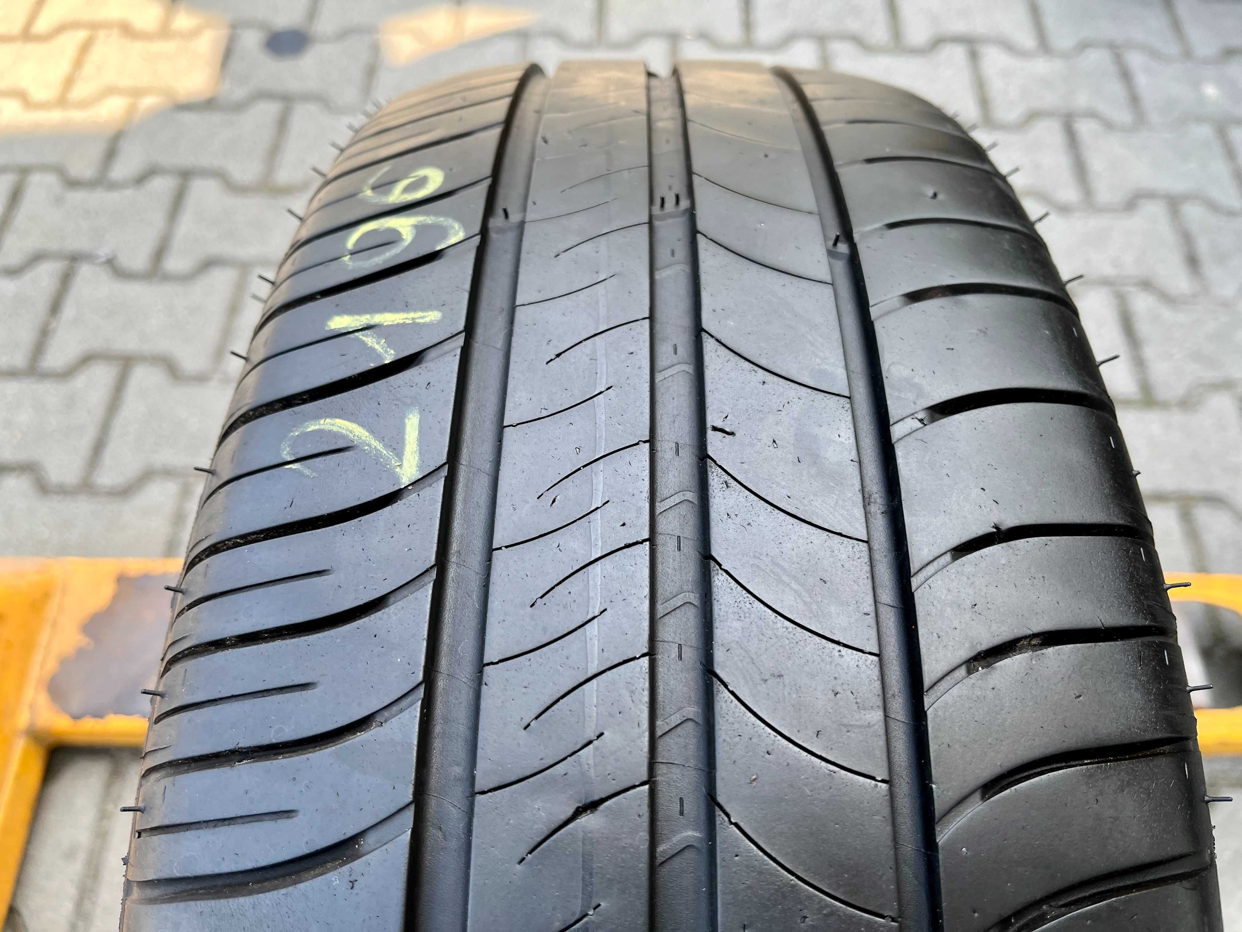 1x Opona letnia Michelin Energy Saver 215/60 R16 95H / 2196