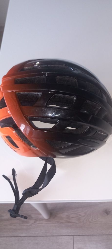 Kask rowerowy LAZER