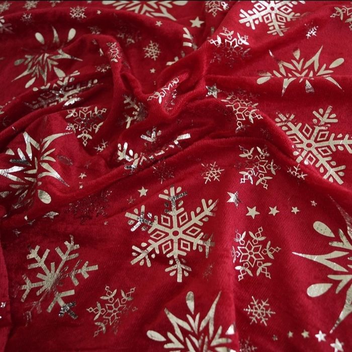 Остатки Велюр новогодний красный