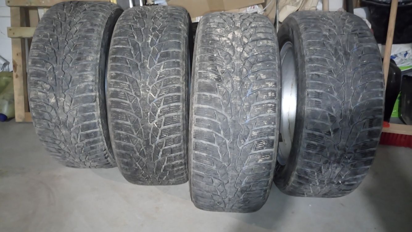 Koła alufelgi opony Audi A4 A6 Nokian WR D4 225/55R16