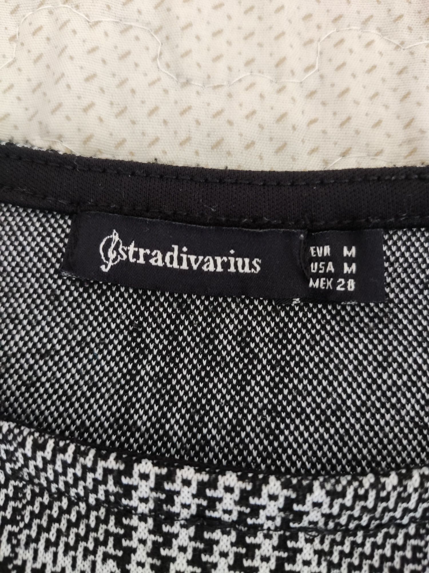 Vestido Stradivarius