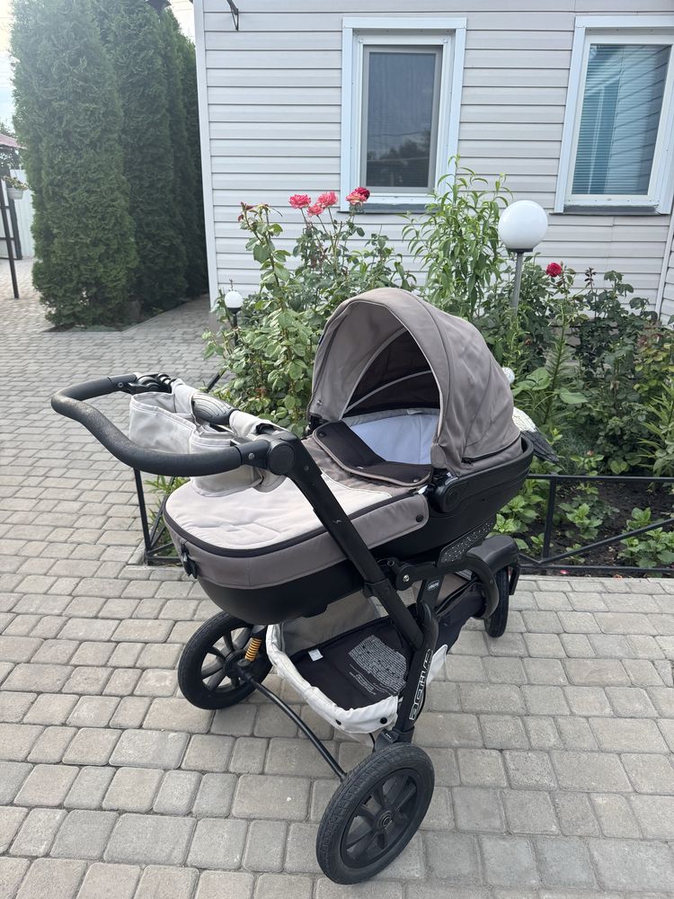 Коляска 3 в 1 Activ3 chicco