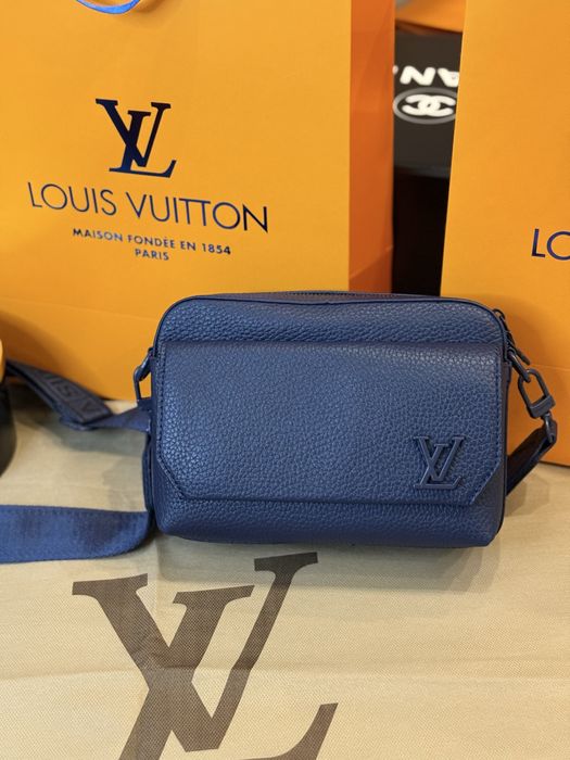 Мужская  сумка месенджер через плечё Louis Vuitton