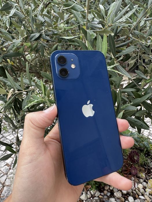 iPhone 12 64GB em bom estado