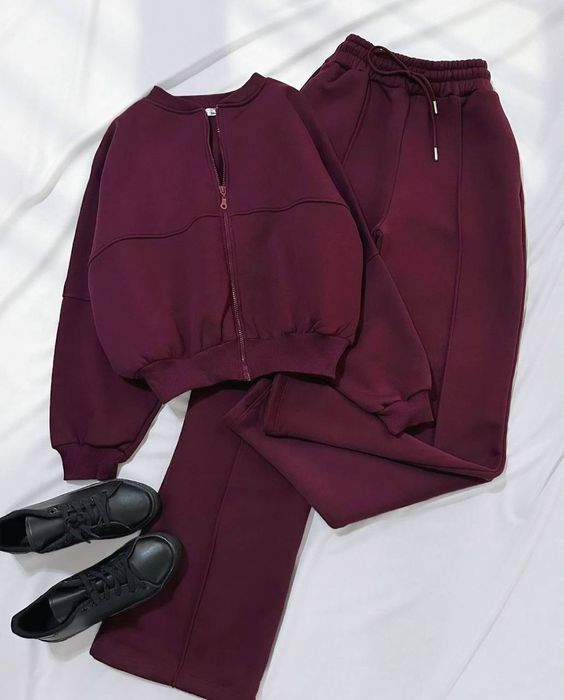 Жіночий спортивний костюм на флісе