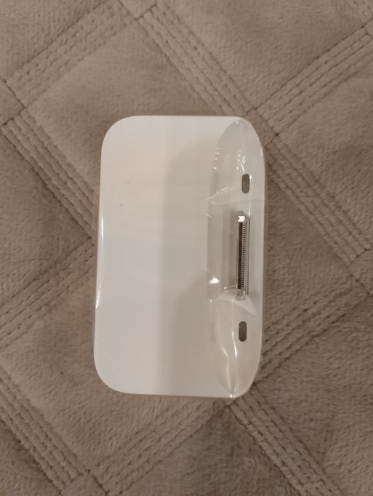 Док-станція Apple iPhone 3G Dock,
