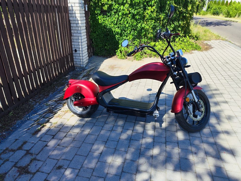 Skuter elektryczny chopper