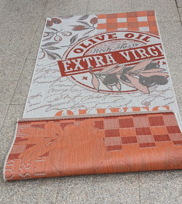 Vendo PASSADEIRA com 2 metros x 80 cm nunca usada como nova