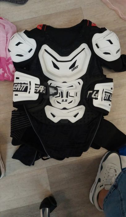 Colete motocross leatt 5.5 novo