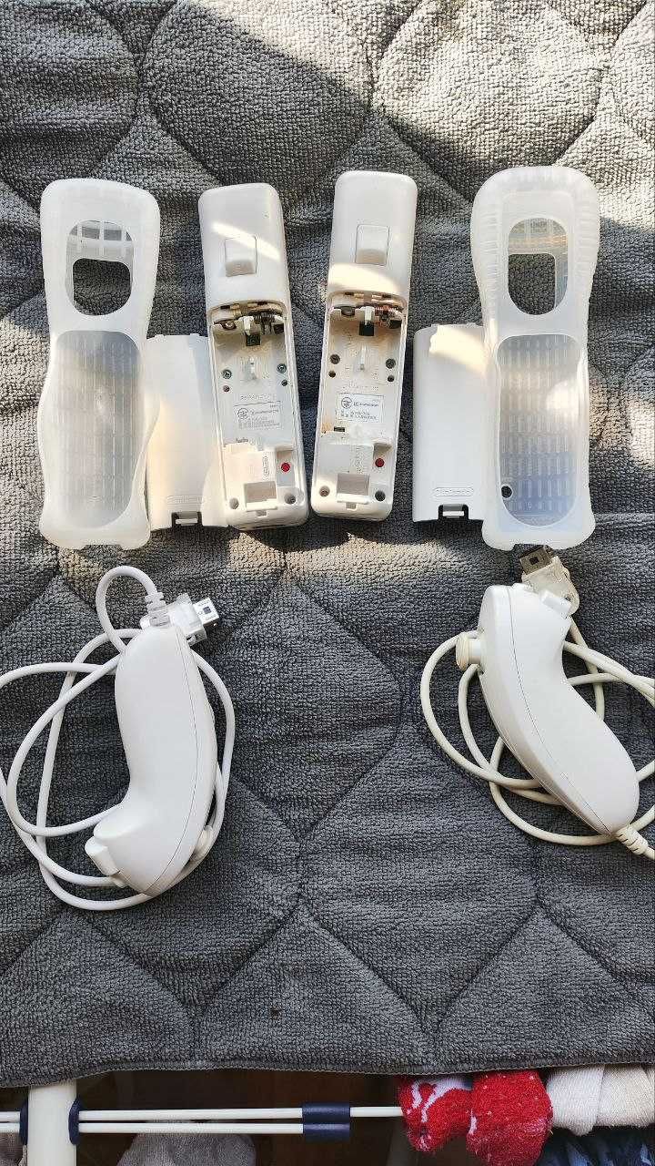 2 комплекта контролера remote wii  RVL-003