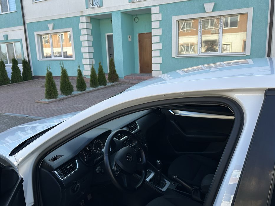 Шкода А7 1.6 ТDI