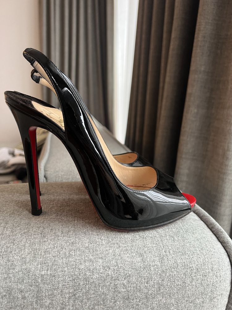 Боссоножки Christian Louboutin