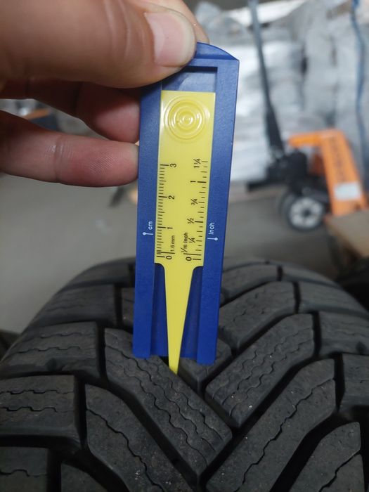 Opony Michelin Alpin 6 z felgami 205/55r16